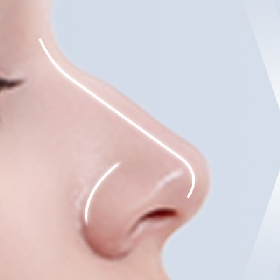 يُعزّز نعومة ودقّة ملامح الوجه بالكامل