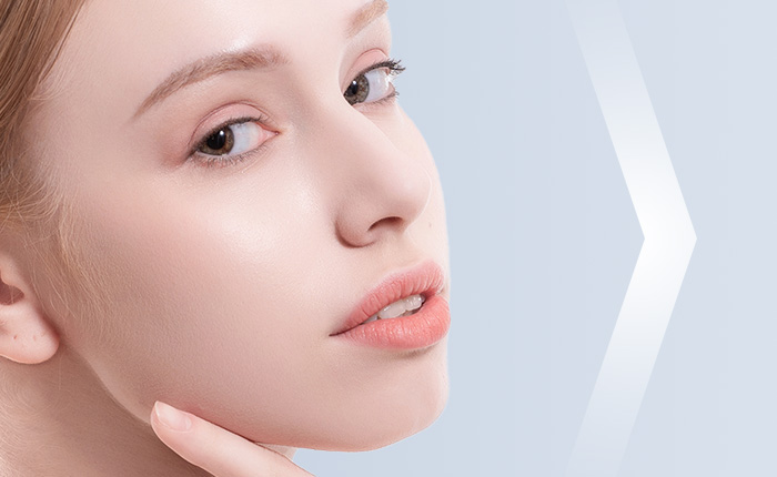 تحسين البشرة المُعانِية من المشاكل والوقاية من الشيخوخة تحسين البشرة المُعانِية من المشاكل والوقاية من الشيخوخة